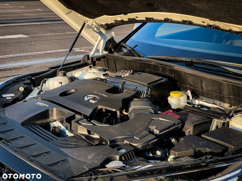 Infiniti Q50 - 33
