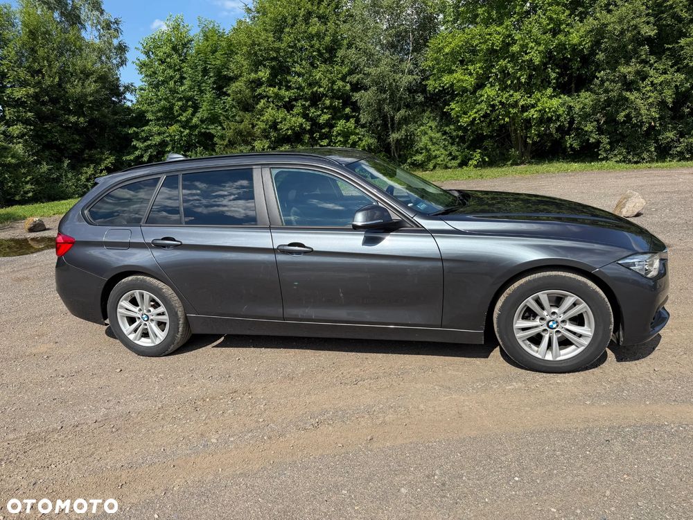 BMW Seria 3 320d xDrive Luxury Line - 8