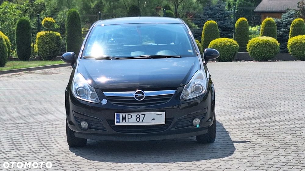 Opel Corsa 1.4 16V Cosmo - 21