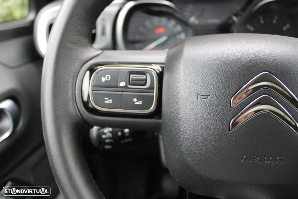 Citroën C3 1.2 PureTech Shine - 20