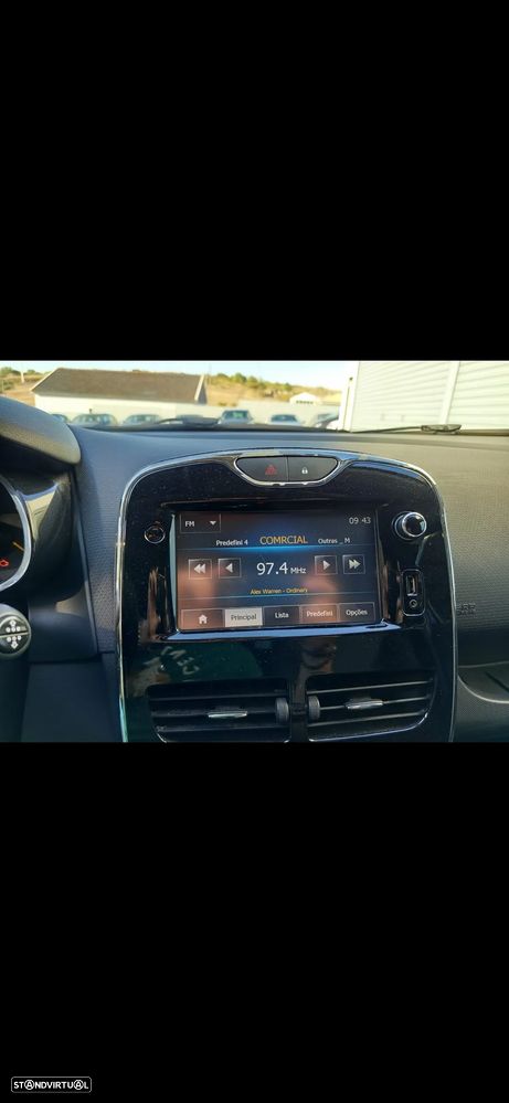 Renault Clio 0.9 TCE Dynamique S - 16