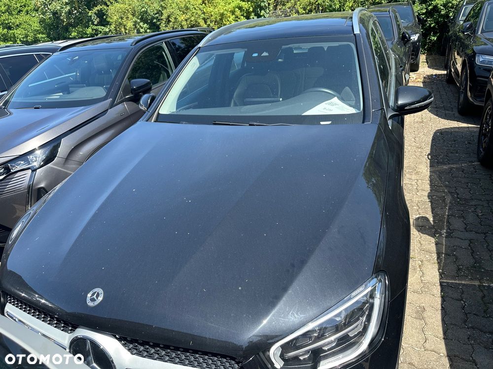 Mercedes-Benz GLC 300 d 4Matic 9G-TRONIC AMG Line - 6