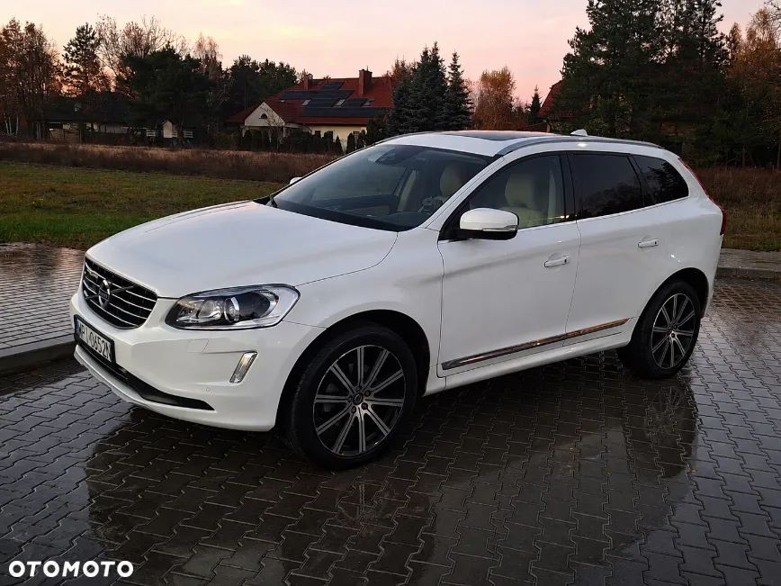 Volvo XC 60 T5 Drive-E Kinetic - 1