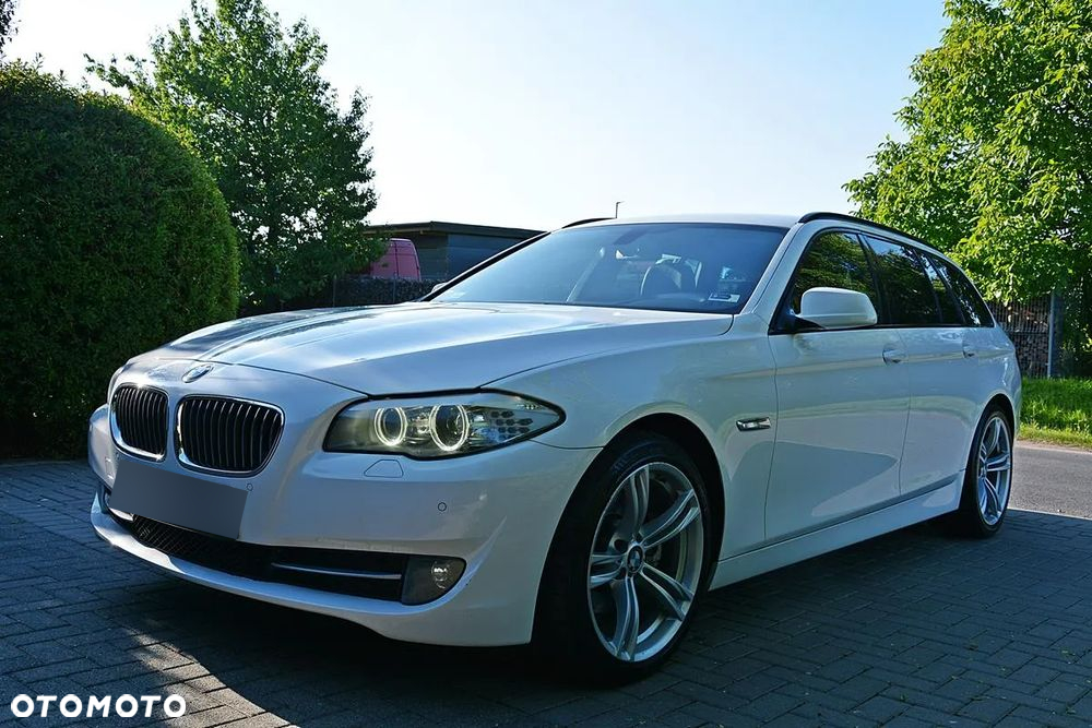BMW Seria 5 520d Touring BluePerformance Sport-Aut - 16