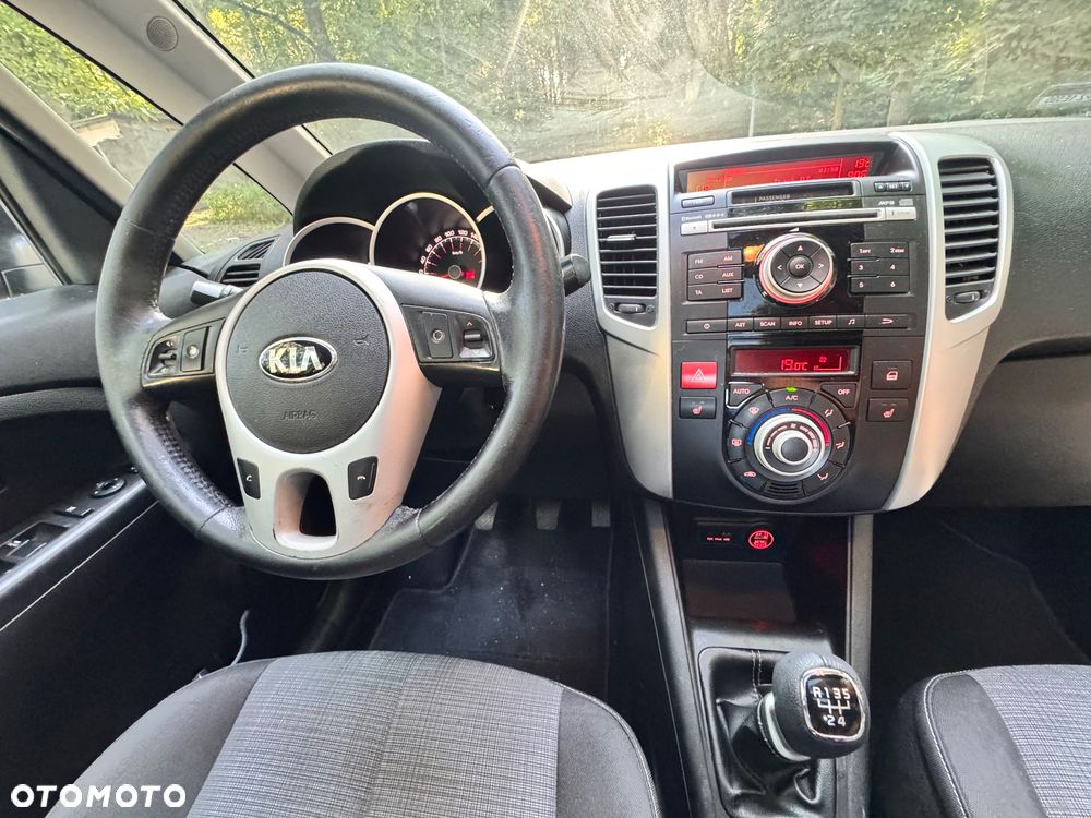 Kia Venga 1.4 S - 17