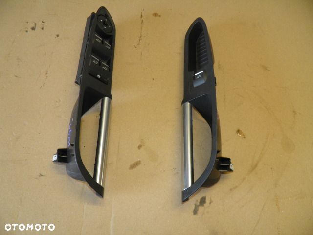 PRZEŁĄCZNIKI SZYB FORD KUGA