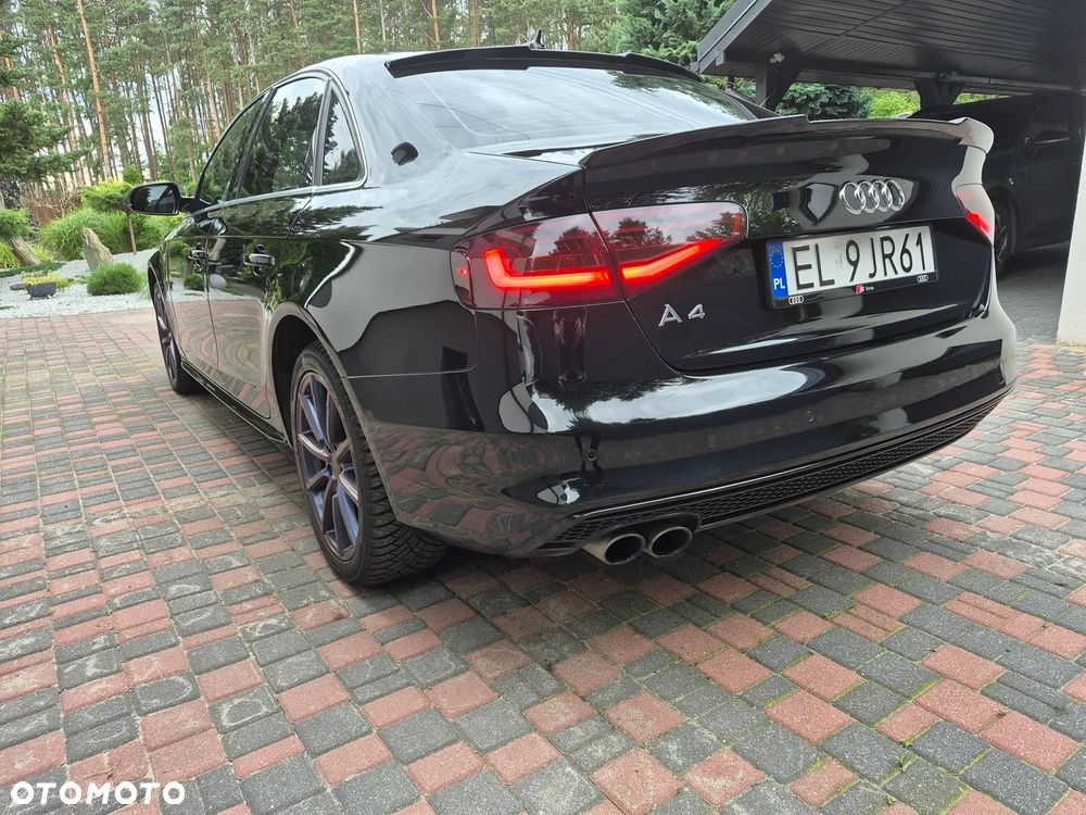Audi A4 Limousine - 6