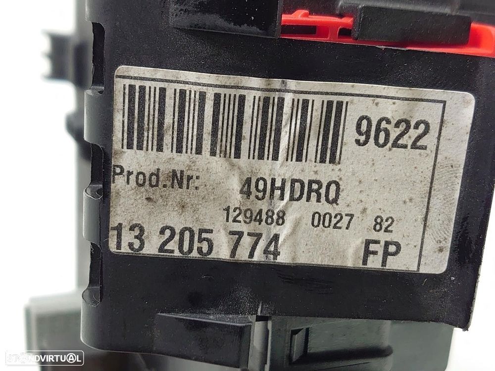 CAIXA RELÉS / FUSÍVEIS OPEL VECTRA C 2005 -13205774 - 4