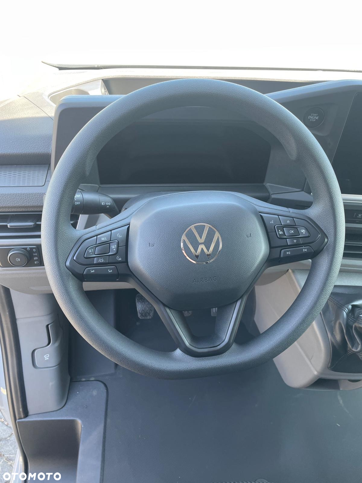 Volkswagen Transporter - 11