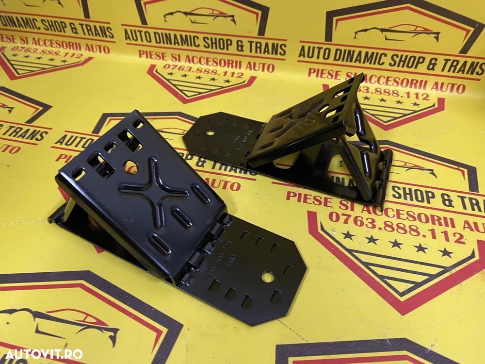 Set 2 cala metalice opritor piedica roata pliabil oem Vw 7L0860321A - 3
