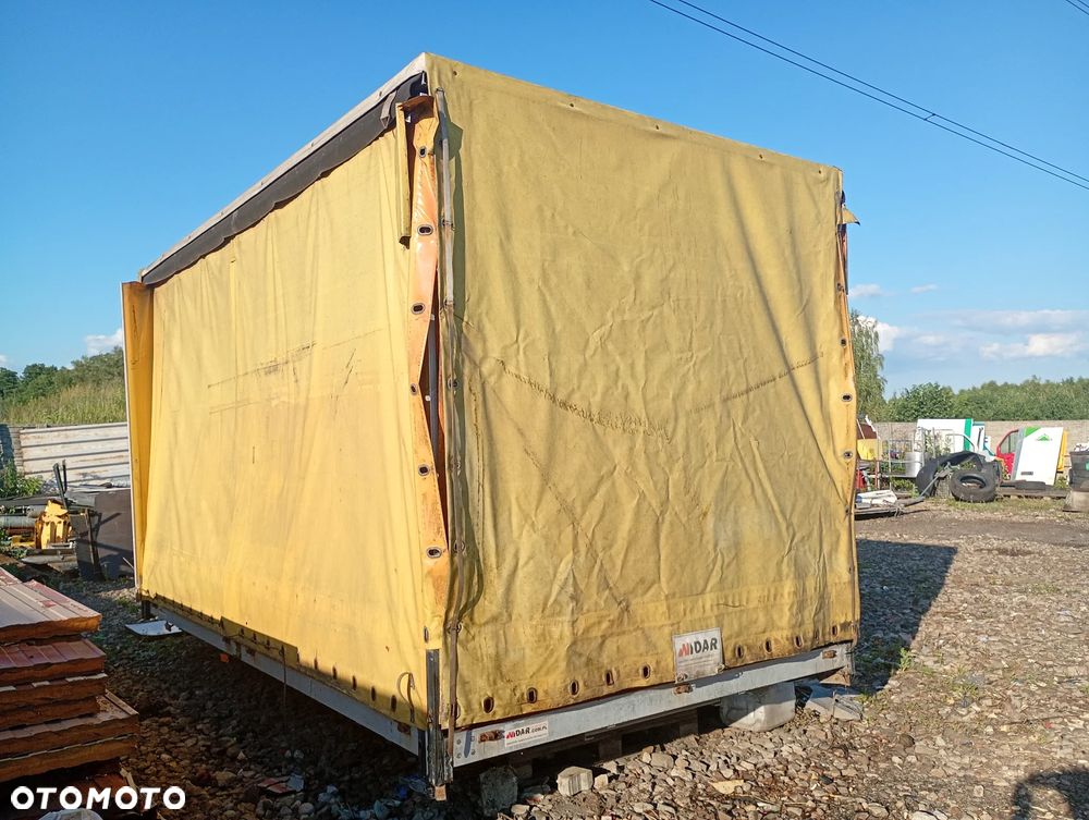 Zabudowa Plandeka Kontener Iveco - 3