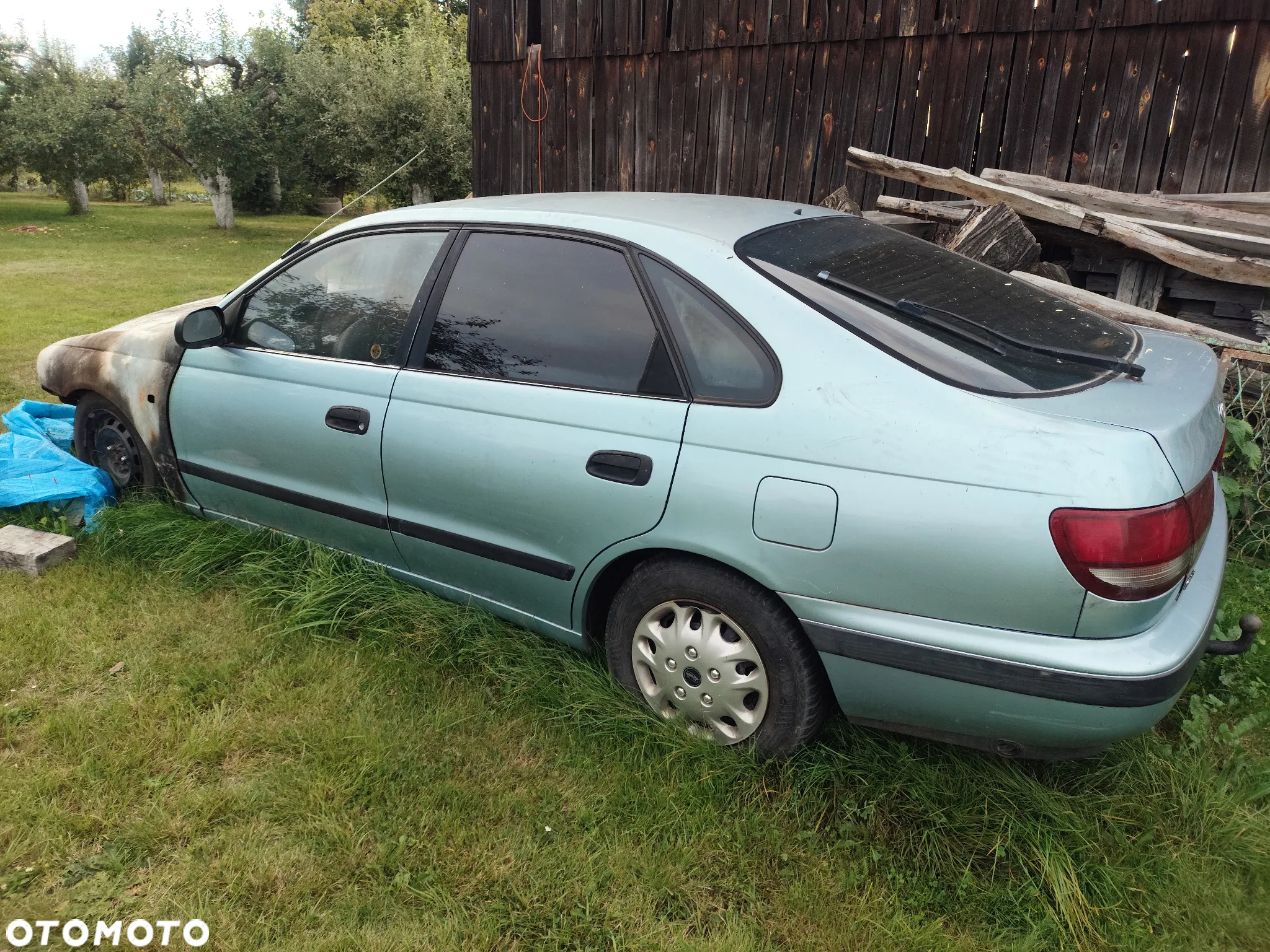 Toyota Carina E 1.6 GLi - 2