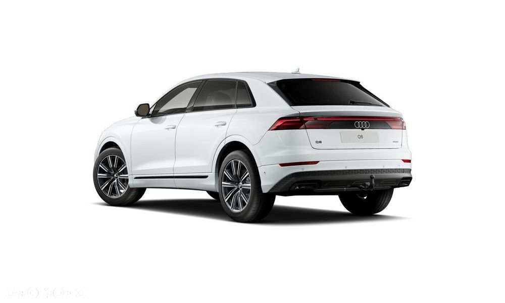 Audi Q8 - 2