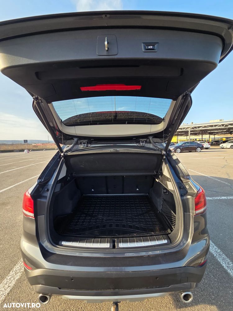 BMW X1 - 11