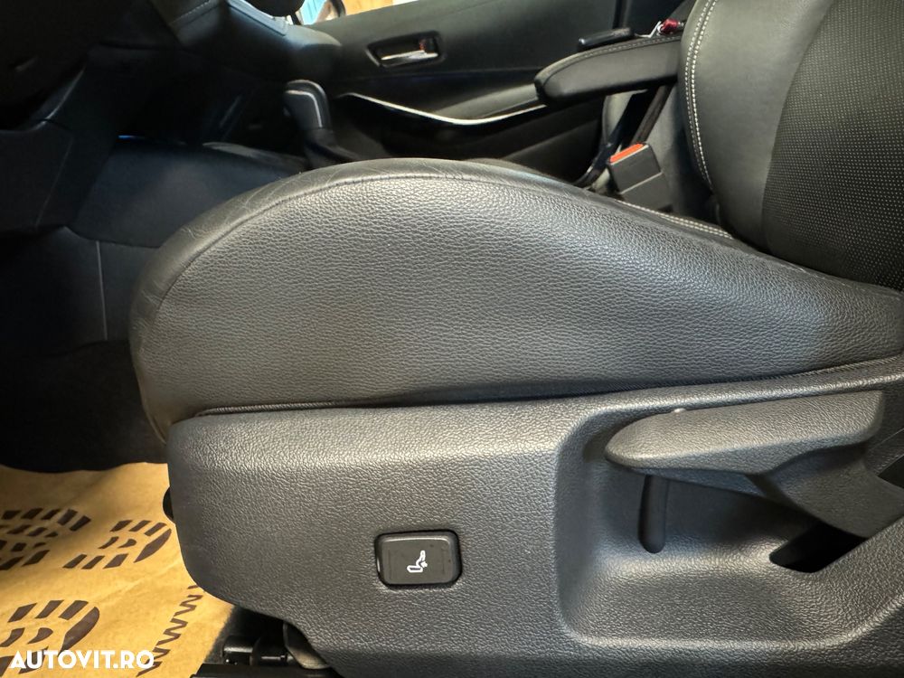 Toyota Corolla 2.0 Hybrid GR Sport - 20