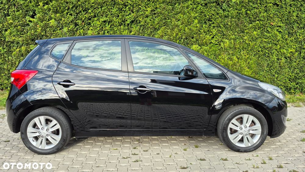 Hyundai ix20 1.4 Sonderkontingent - 14