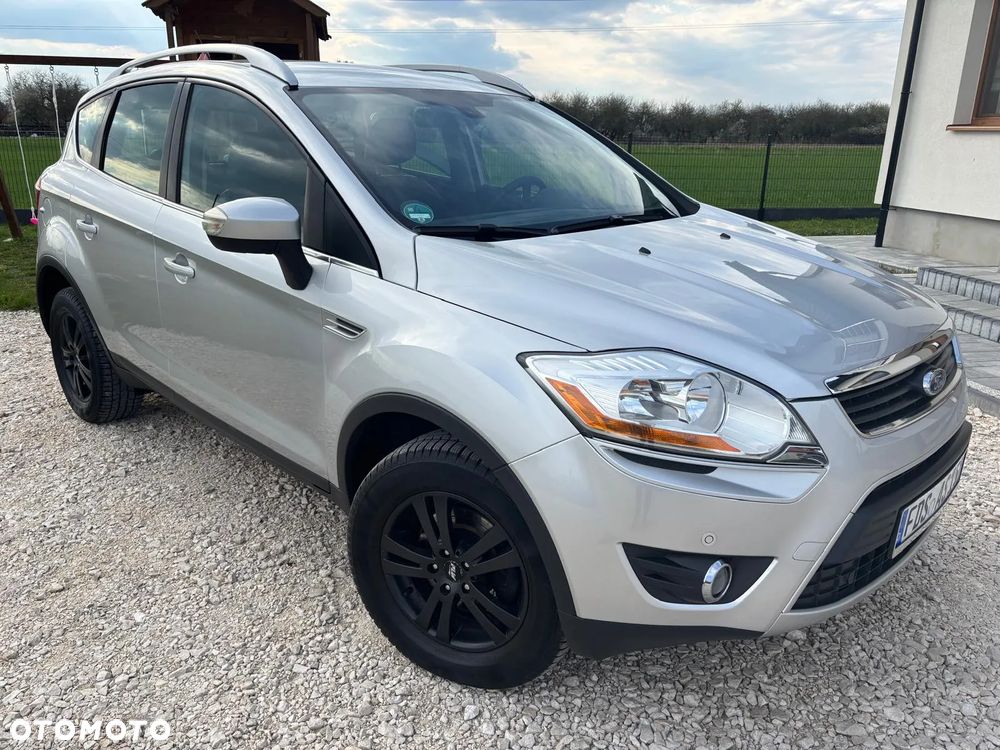 Ford Kuga 2.0 TDCi 4x4 Titanium - 2