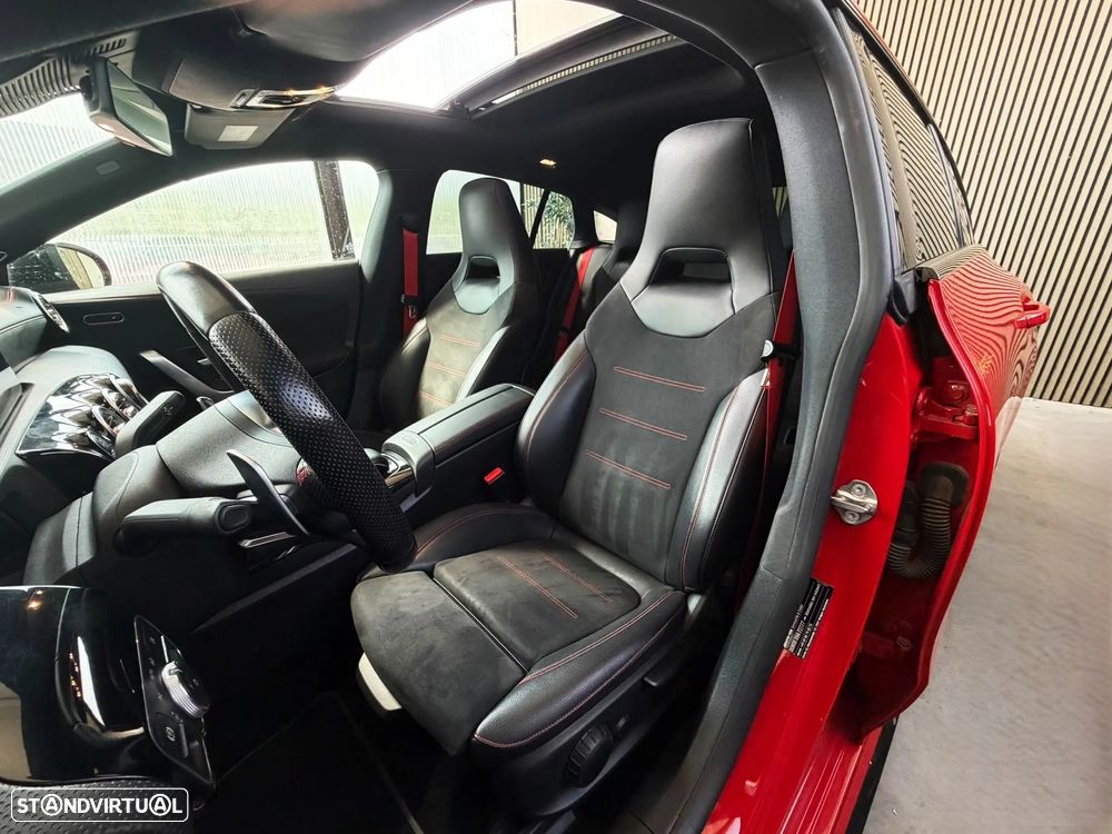 Mercedes-Benz CLA 35 AMG 4Matic - 16