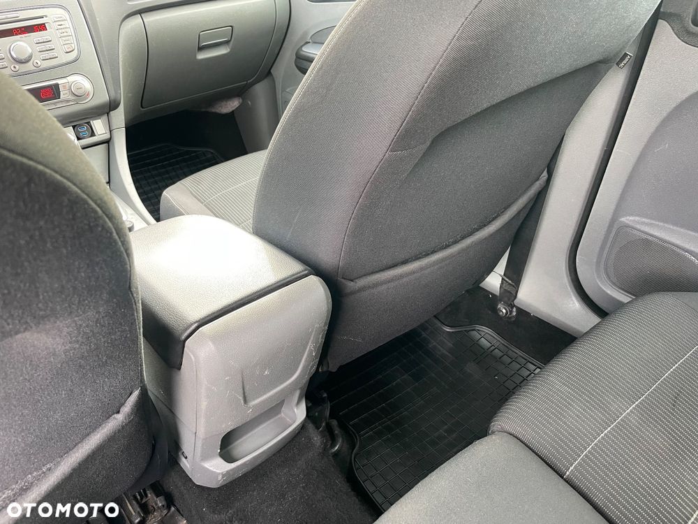 Ford Focus - 9