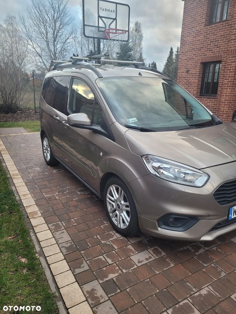Ford Tourneo Courier 1.0 EcoBoost Titanium - 3