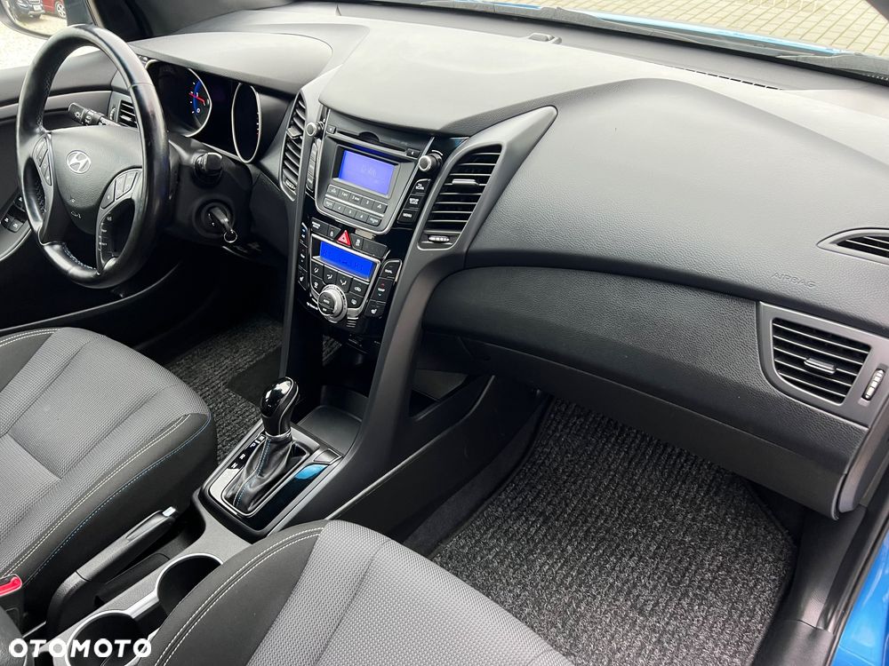 Hyundai i30 1.6 CRDi BlueDrive Premium DCT - 12