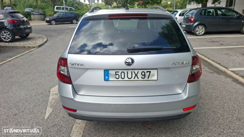 Skoda Octavia Break 1.6 TDi Style - 6