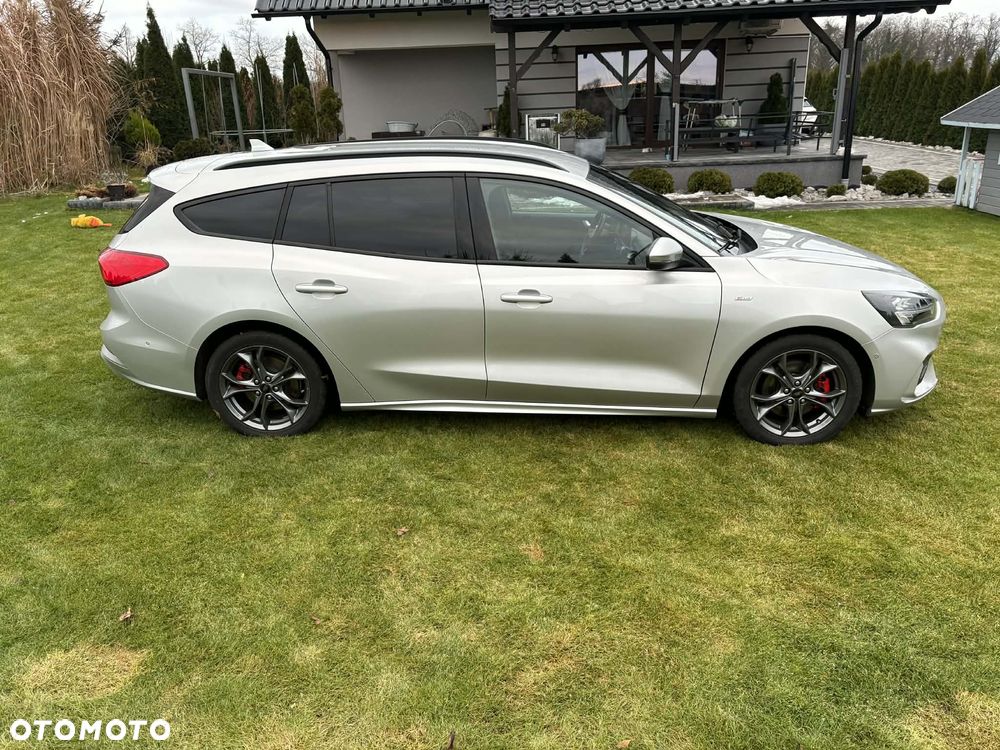 Ford Focus 1.5 EcoBoost ST-Line - 8