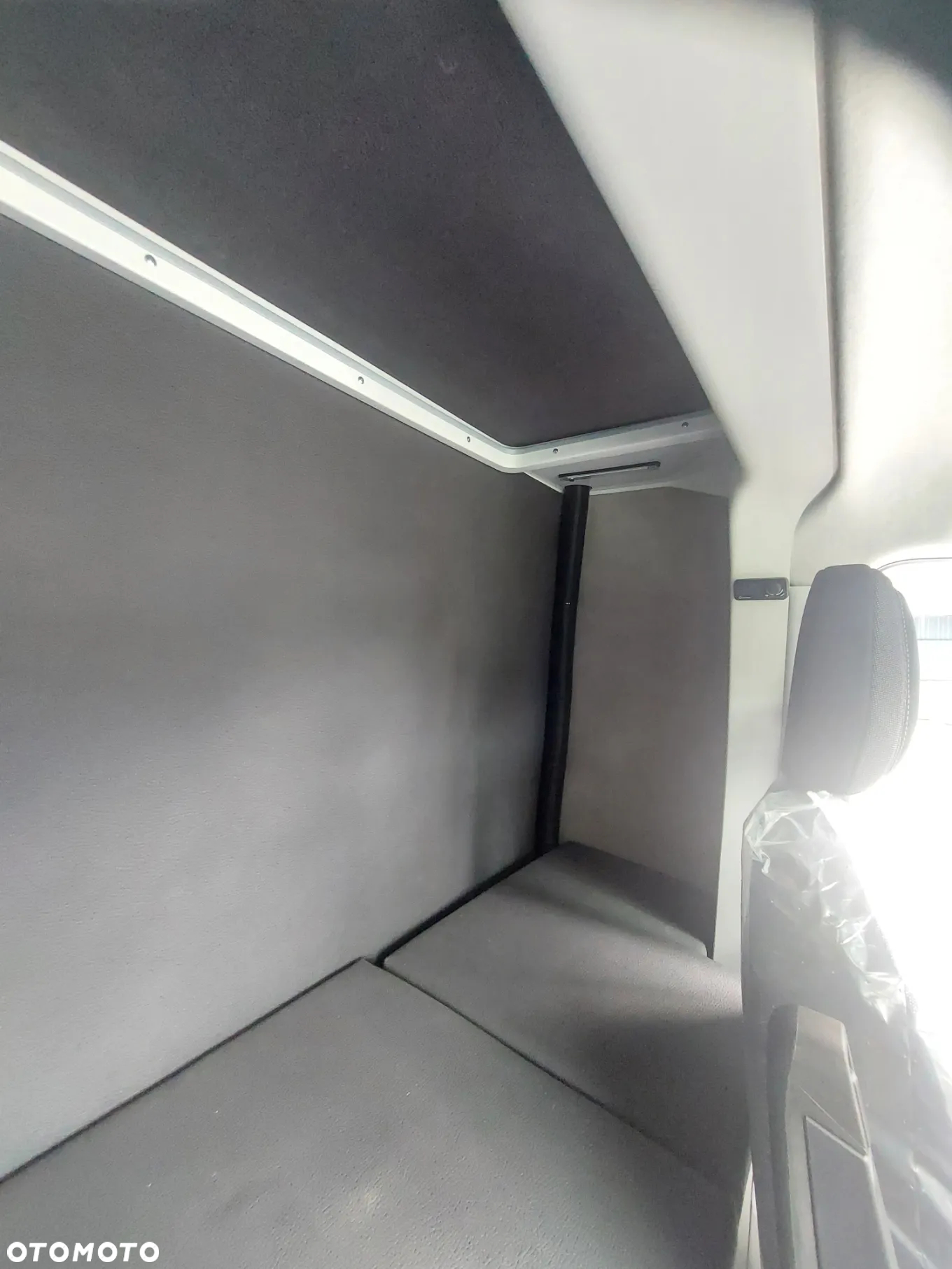 Iveco DAILY - 12