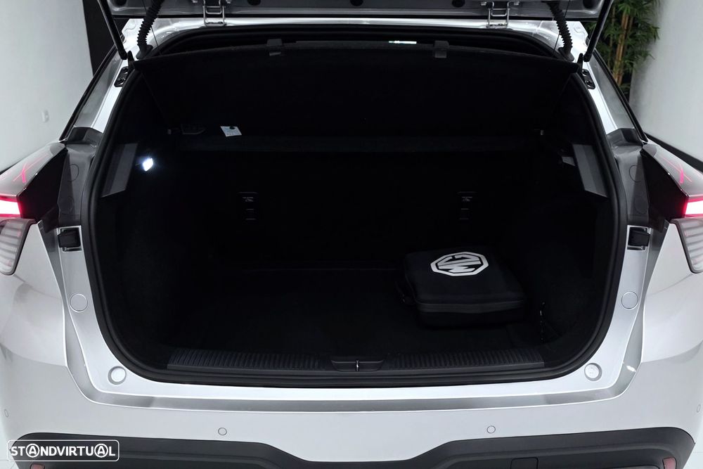 MG MG4 64 kWh Comfort - 11