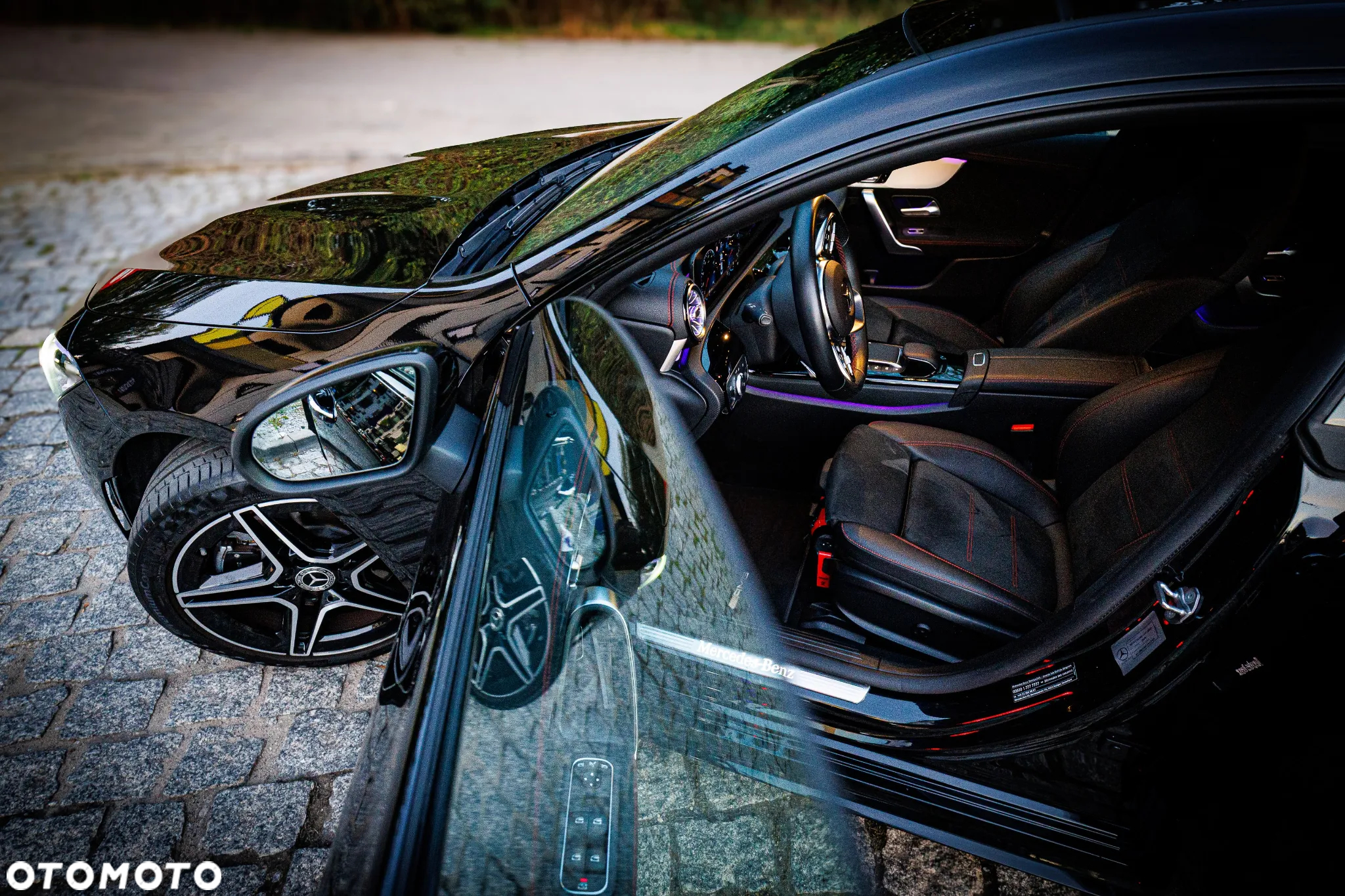 Mercedes-Benz CLA 220 4-Matic 7G-DCT - 14