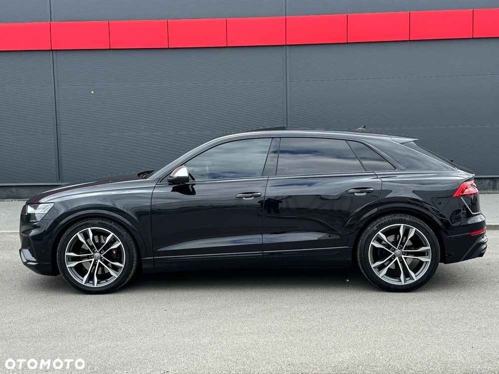 Audi SQ8 - 16