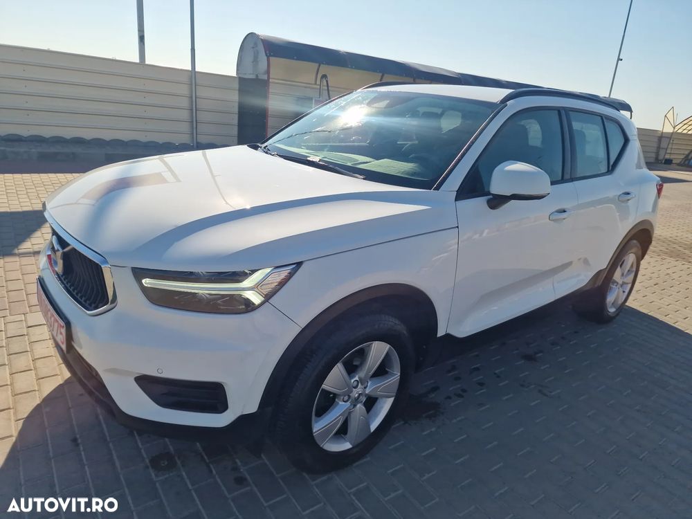 Volvo XC 40 D3 Momentum Pro - 3