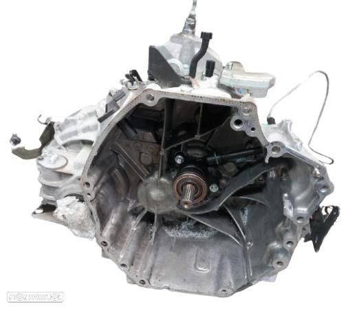 Caixa de velocidades manual NISSAN X-Trail (T32) - 1