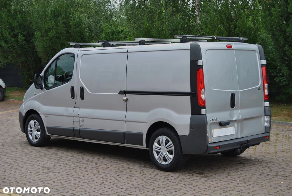Opel Vivaro - 4