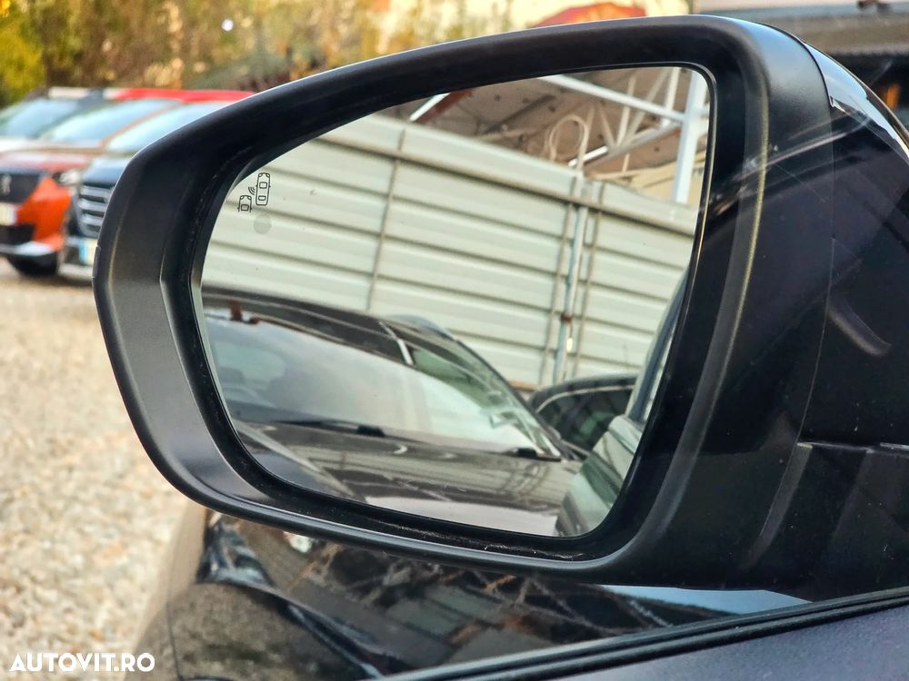 Citroën C5 Aircross 1.6 Hybrid FWD 225 EAT8 Shine - 22