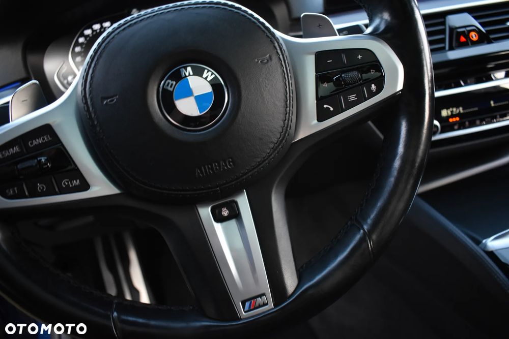 BMW Seria 5 520d M Sport sport - 16