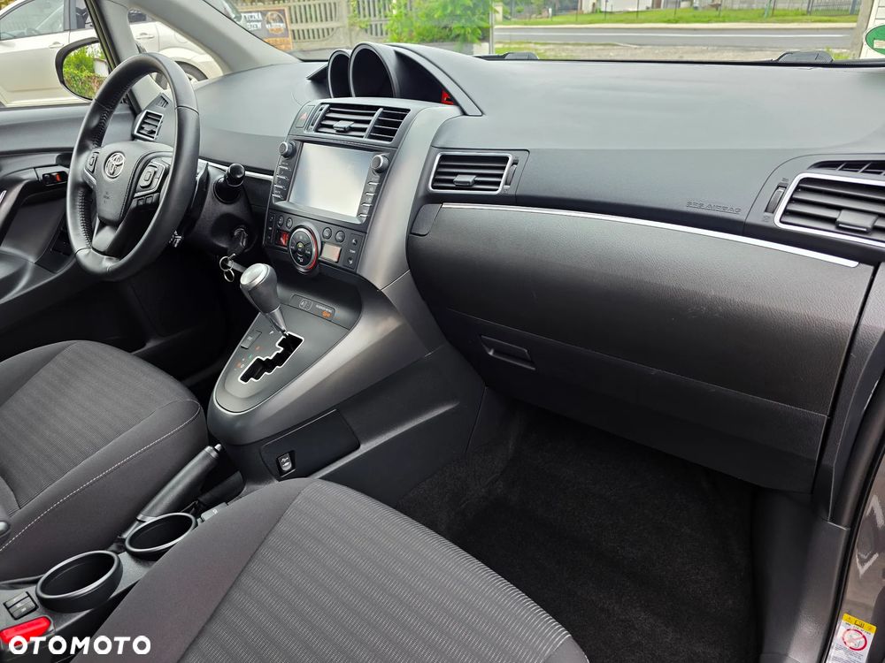 Toyota Verso 1.8 Sol plus EU5 MS - 28