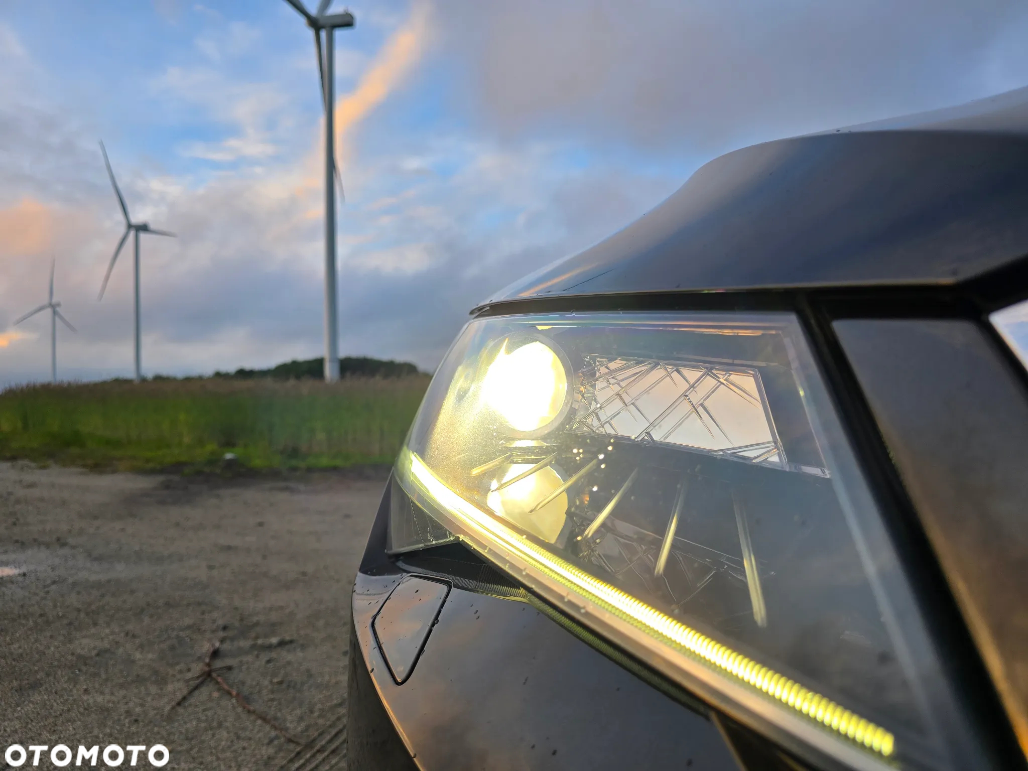 Skoda Superb 2.0 TDI Ambition DSG7 - 35