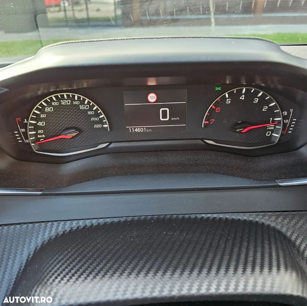Peugeot 2008 - 14