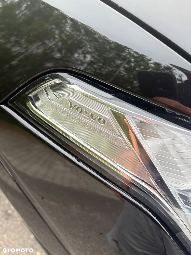 Volvo XC 90 - 31
