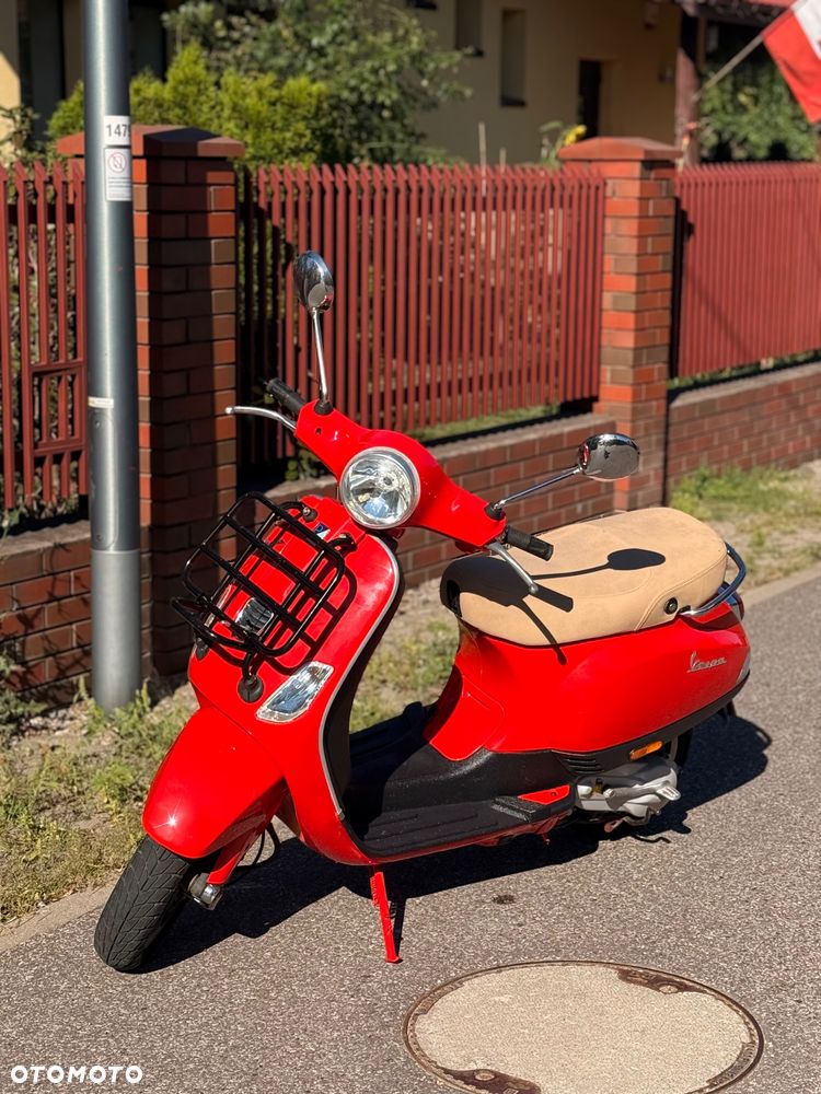 Piaggio Vespa - 2