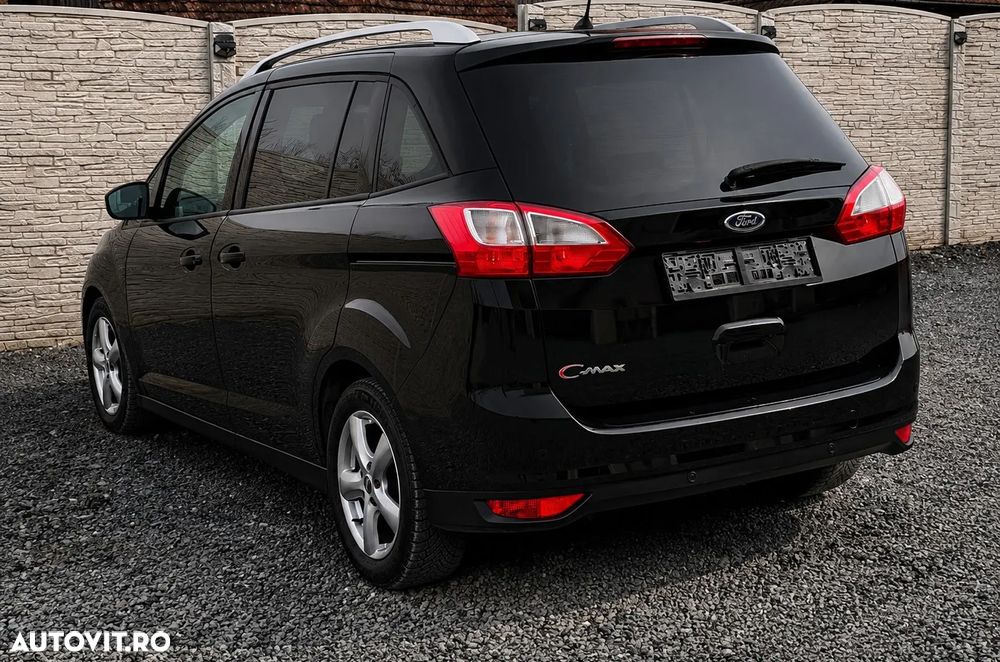 Ford C-Max - 3