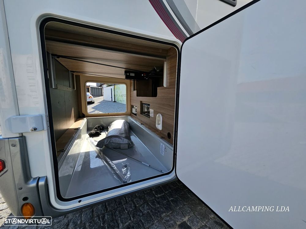 Rapido Le Randonneur 890F DESIGN EDITION CAMA CENTRAL/BASCULANTE - 55