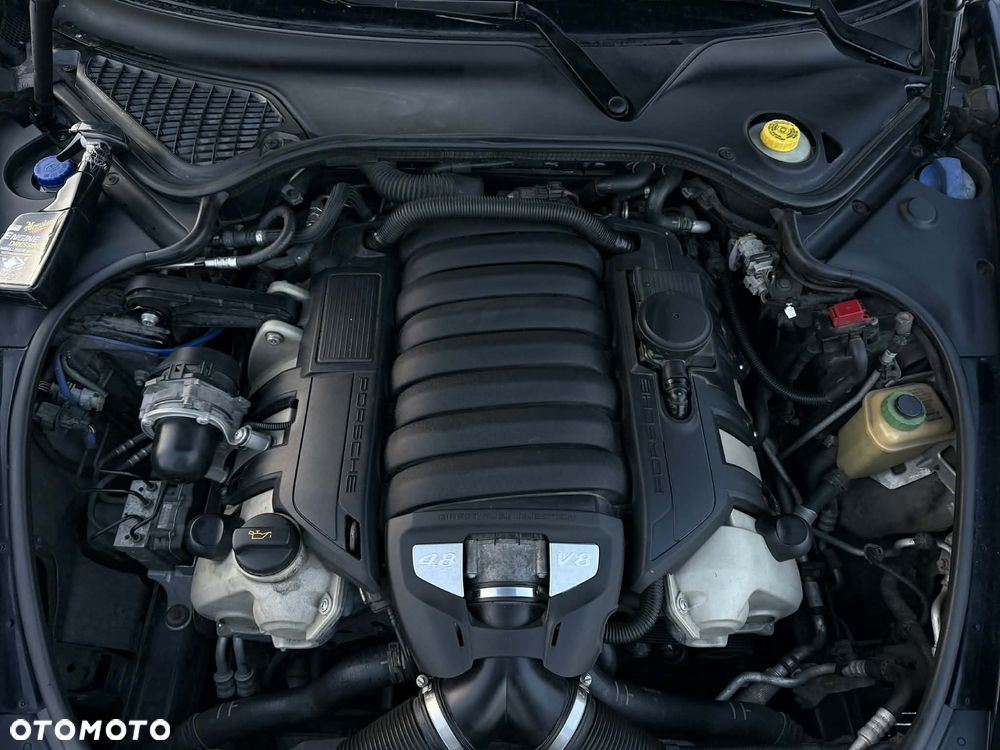 Porsche Panamera 4S PDK - 22