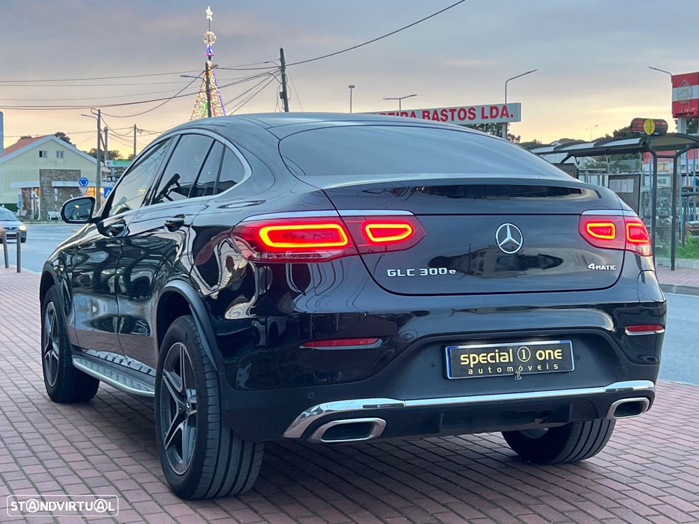 Mercedes-Benz GLC 300 e Coupé 4Matic - 11