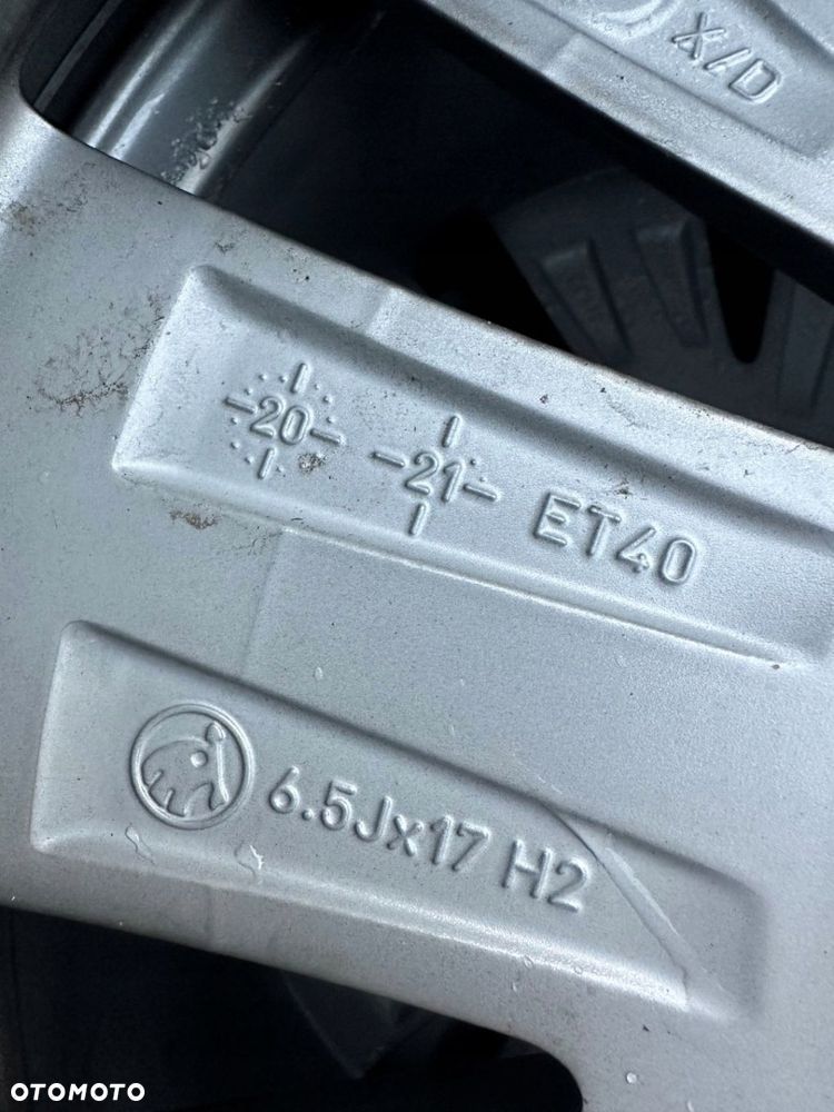 KOŁA LETNIE SKODA KAMIQ 5X100 17 DEMO JAK NOWE 205 50 - 7