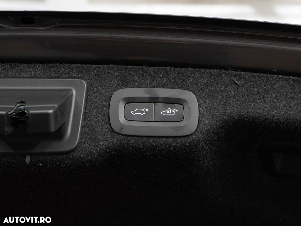 Volvo S90 Recharge T8 AWD Ultimate Dark - 6