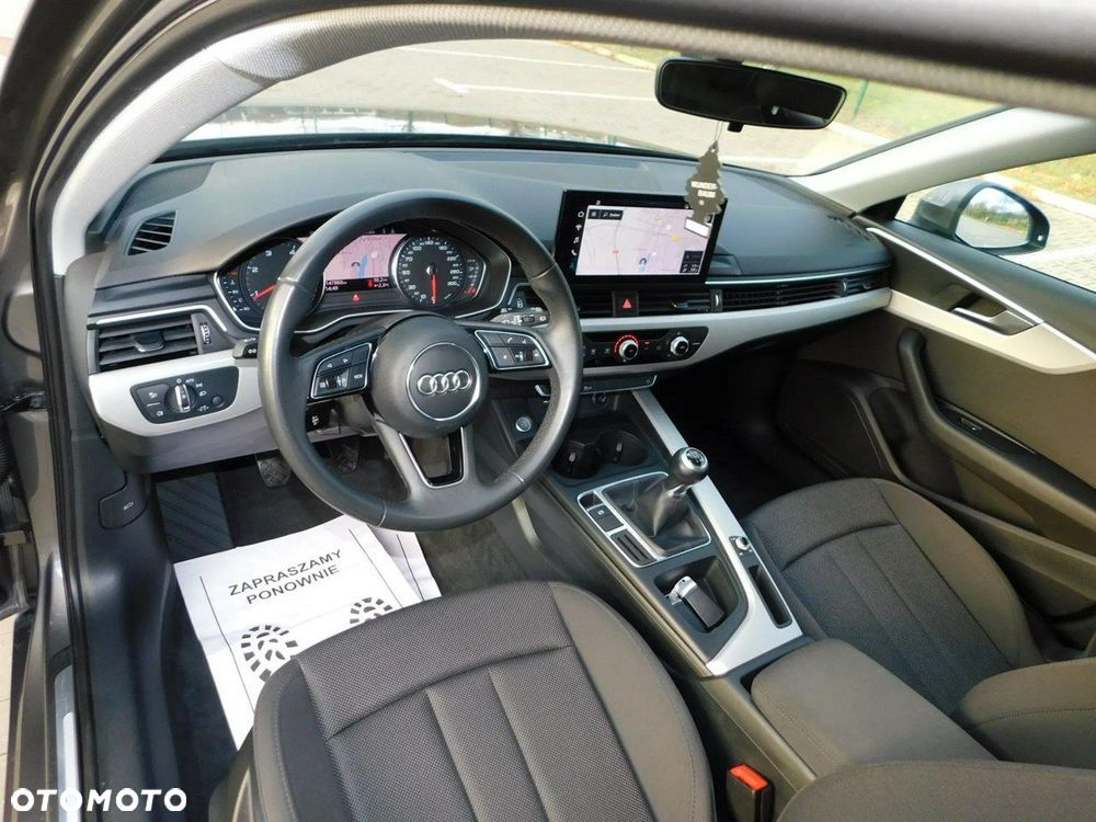 Audi A4 Avant 2.0 TDI Design - 8