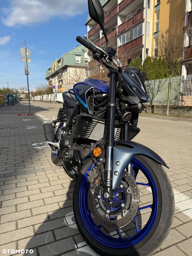 Yamaha MT - 3