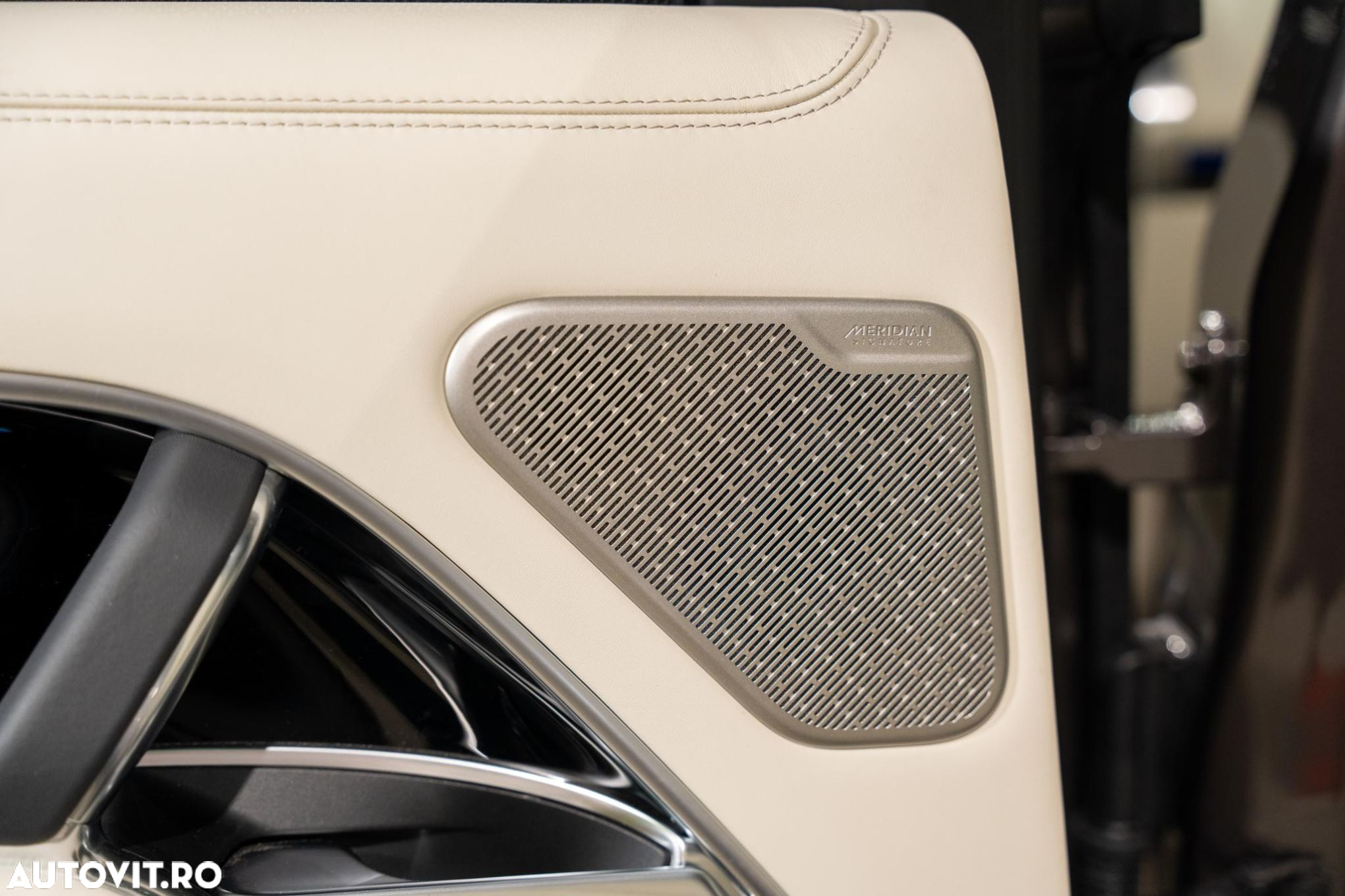 Land Rover Range Rover - 22